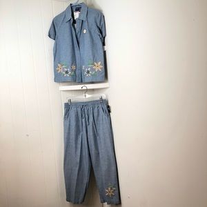 Women’s Small Layered Look Top w/Matching Pants